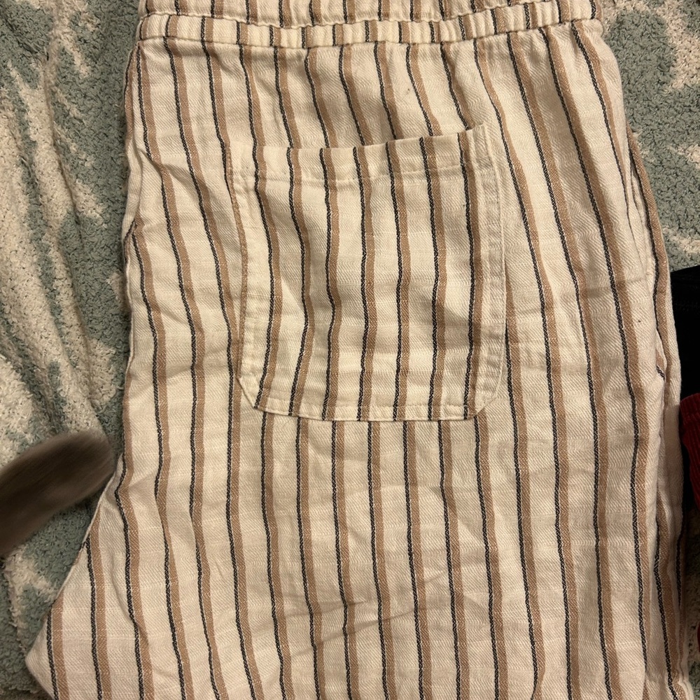 Old Navy Striped Tan and Brown Women Shorts